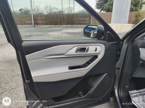 New 2026 Ford Explorer Active w/ Active Comfort Package image 19