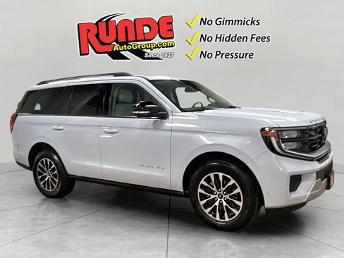 Used 2025 Ford Expedition Platinum AWD/4WD image 8