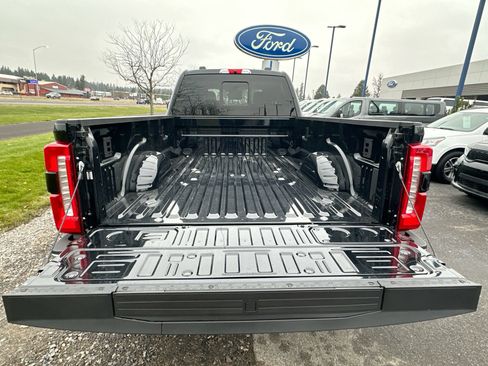 Used 2024 Ford F350 Lariat w/ Lariat Ultimate Package AWD/4WD image 41