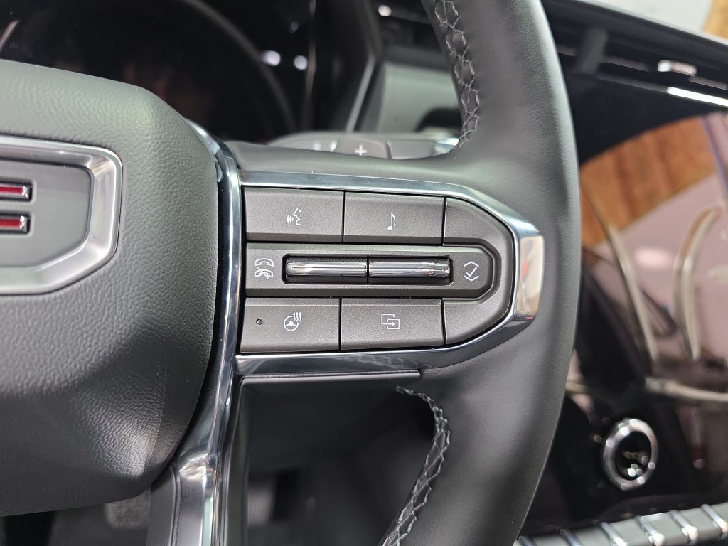 New 2027 GMC Terrain Elevation w/ LPO, Floor Liner Package AWD/4WD image 17
