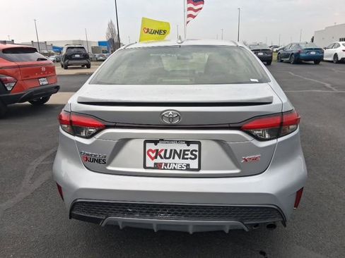 Used 2021 Toyota Corolla XSE image 8