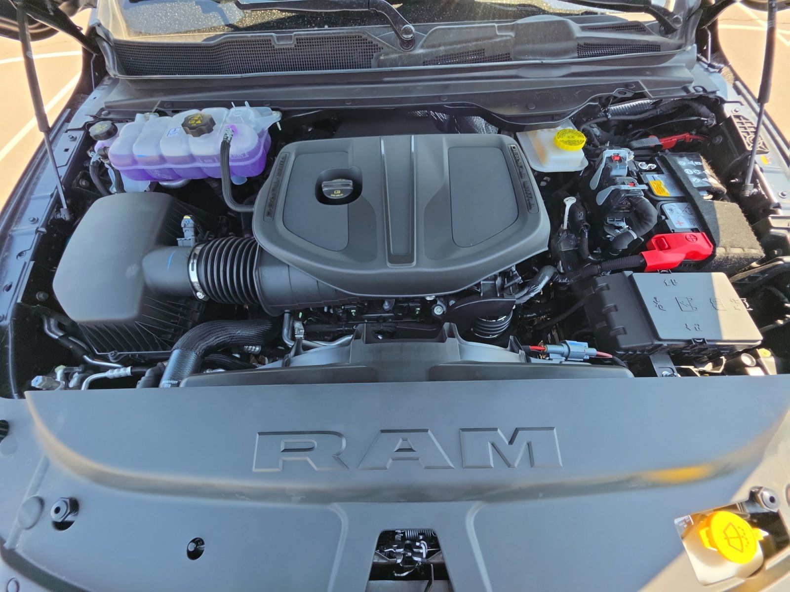 New 2026 RAM 1500 Laramie w/ Night Edition AWD/4WD image 31