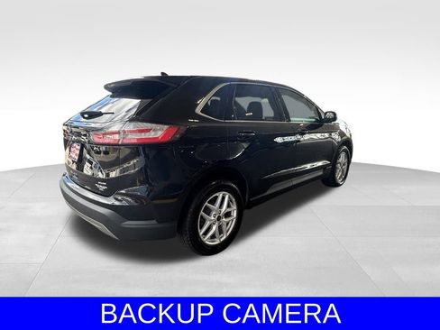 Used 2023 Ford Edge SEL image 4