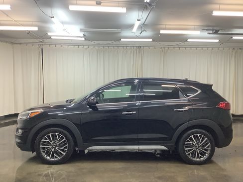 Used 2019 Hyundai Tucson Ultimate w/ Cargo Package AWD/4WD image 9