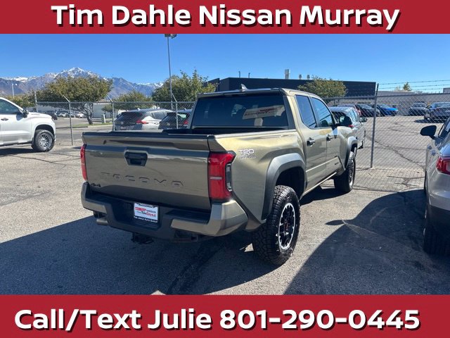 Used 2024 Toyota Tacoma TRD Off-Road AWD/4WD image 18