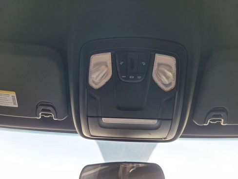 Used 2022 RAM 2500 Tradesman w/ Chrome Appearance Group image 30