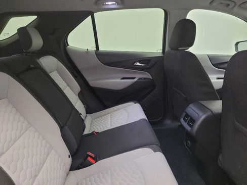 Used 2018 Chevrolet Equinox LS FWD image 19