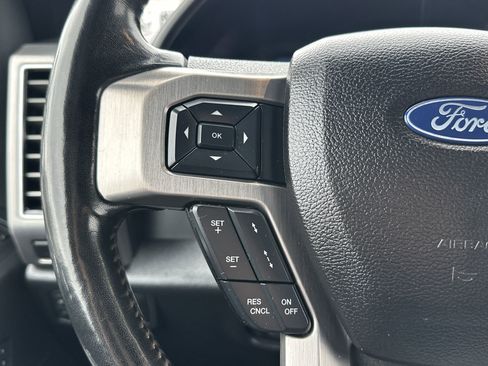 Used 2019 Ford F250 Platinum w/ Platinum Ultimate Package image 18