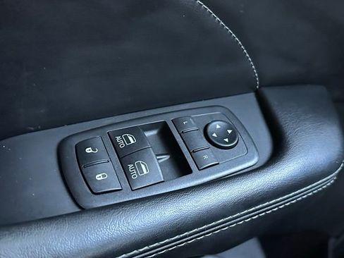 Used 2021 Dodge Challenger R/T Scat Pack w/ Shaker Package image 18