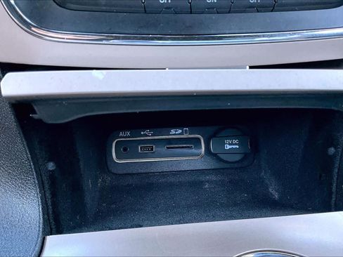 Used 2014 Jeep Grand Cherokee Overland AWD/4WD image 35