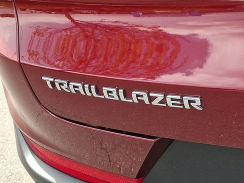 Certified 2025 Chevrolet TrailBlazer LT w/ LT Cold Weather Package image 30