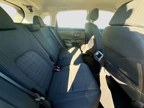 Certified 2023 Honda HR-V LX image 27