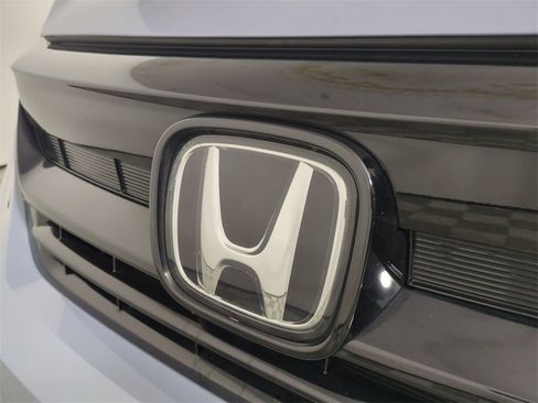 Used 2022 Honda Pilot Sport image 13