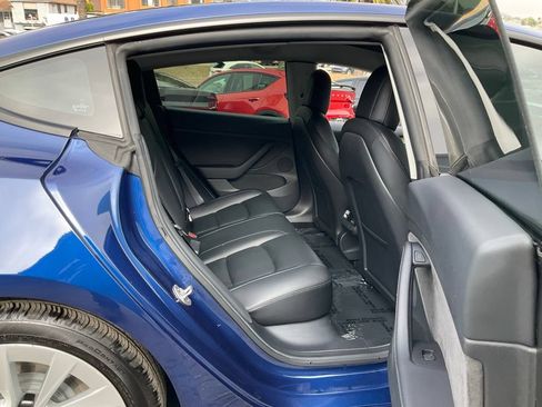 Used 2022 Tesla Model 3 RWD image 49