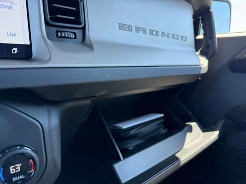 Used 2025 Ford Bronco Outer Banks AWD/4WD image 28