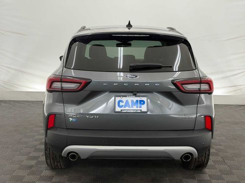 Used 2024 Ford Escape Platinum image 5