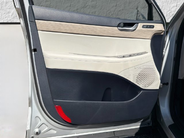 Used 2021 Hyundai Palisade SEL w/ Premium Package FWD image 23