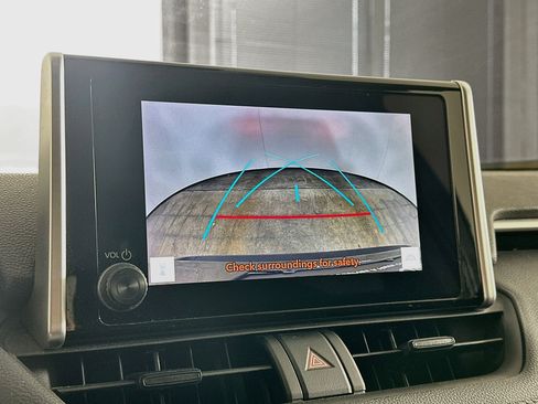 Used 2025 Toyota RAV4 LE FWD image 23