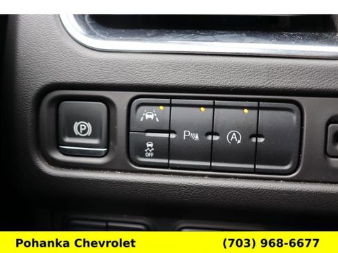 Certified 2024 Chevrolet Suburban LT image 13