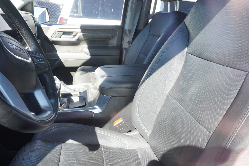 Used 2023 GMC Sierra 1500 SLT w/ SLT Premium Plus Package AWD/4WD image 10