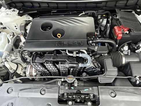 Used 2020 Nissan Altima 2.5 Platinum image 28