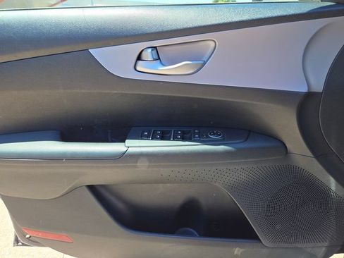 Certified 2024 Kia Forte LXS FWD image 13