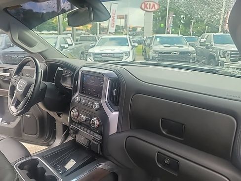 Used 2019 GMC Sierra 1500 SLT w/ SLT Premium Plus Package RWD image 21