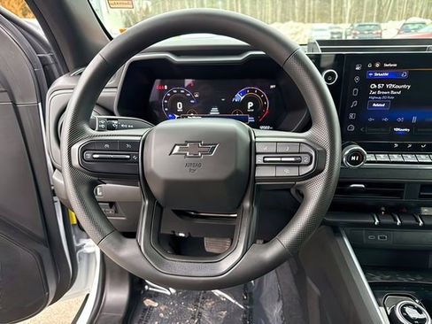 Used 2025 Chevrolet Colorado Trail Boss image 22