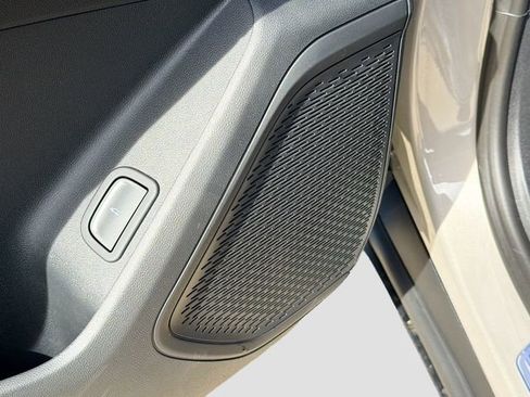 New 2026 Chevrolet Traverse Z71 w/ LPO, Floor Liner Package AWD/4WD image 20