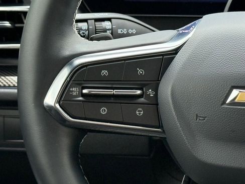 Used 2025 Chevrolet Traverse High Country w/ LPO, Floor Liner Package FWD image 21