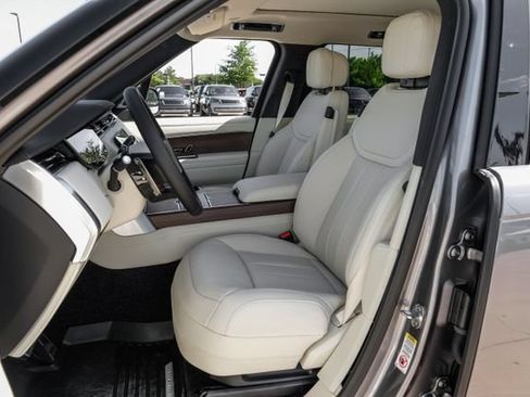 New 2026 Land Rover Range Rover Long Wheelbase SE AWD/4WD image 40
