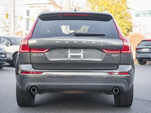 Used 2018 Volvo XC60 T6 Momentum w/ Convenience Package image 5