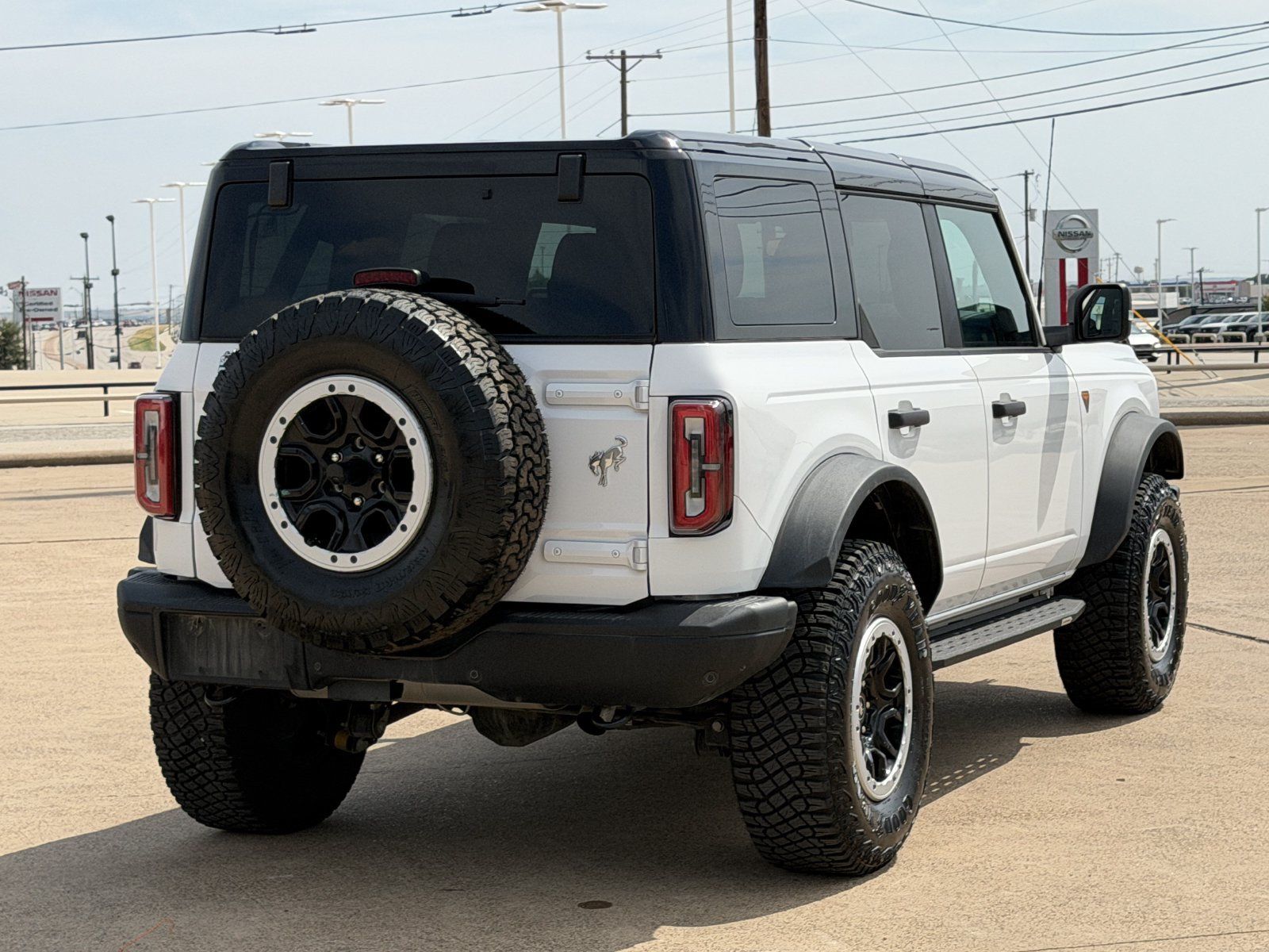 Used 2024 Ford Bronco Badlands AWD/4WD image 4