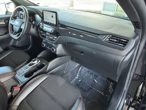 Used 2025 Ford Escape ST-Line FWD image 21