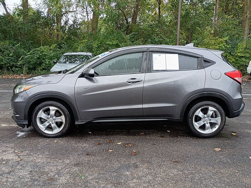 Used 2016 Honda HR-V LX image 6