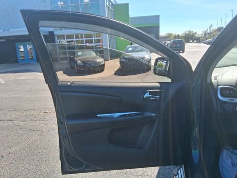 Used 2013 Dodge Journey SE FWD image 10