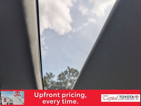 Used 2024 Toyota Tundra Limited AWD/4WD image 23