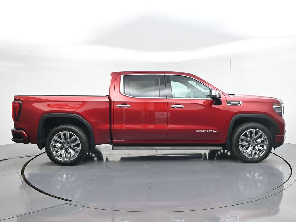 Used 2023 GMC Sierra 1500 Denali w/ Denali Reserve Package AWD/4WD image 6