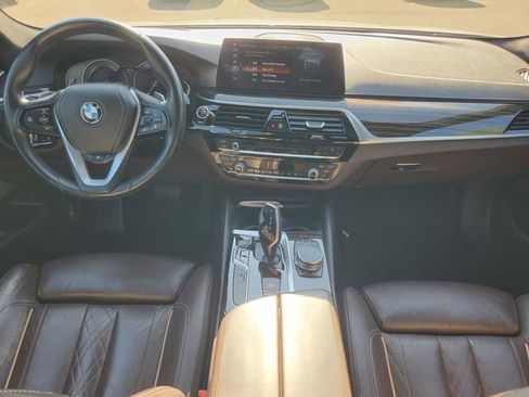 Used 2017 BMW 530i xDrive AWD/4WD image 32