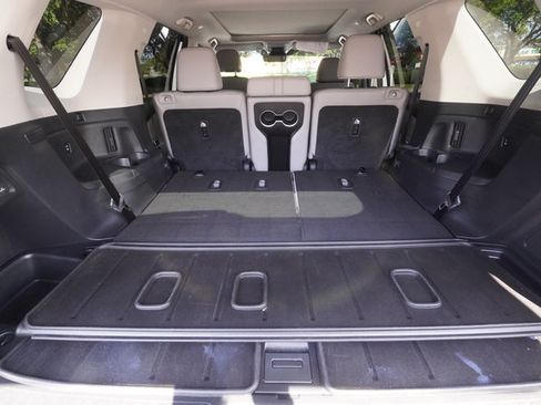 Used 2025 Honda Pilot Touring image 28