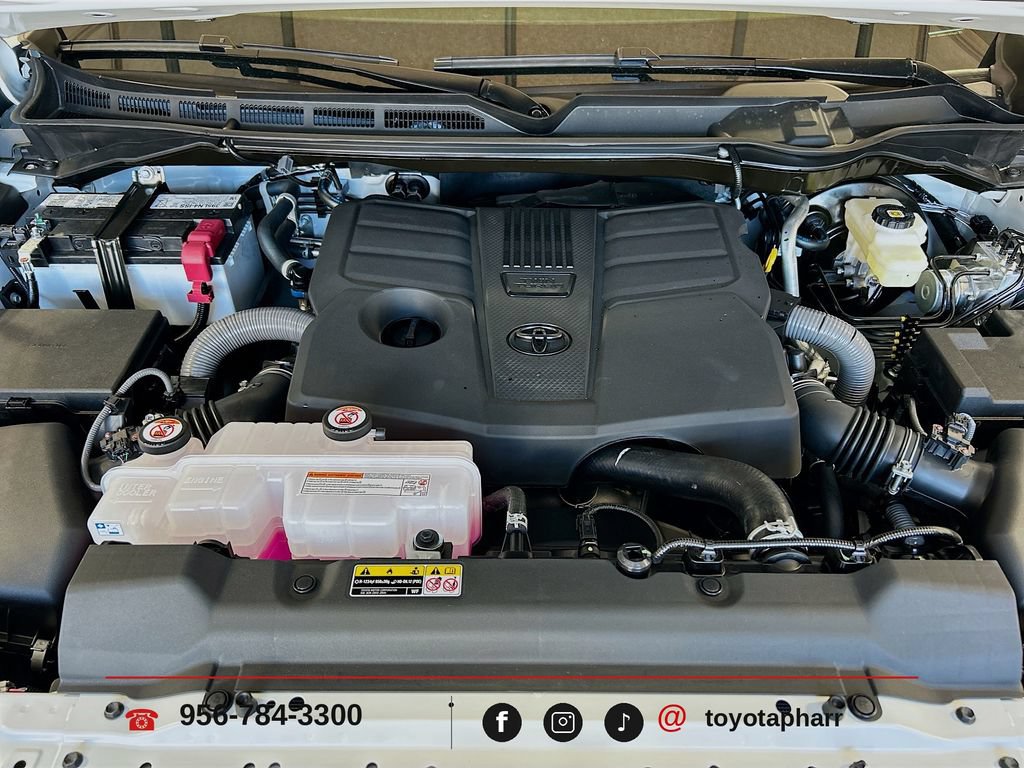 New 2026 Toyota Tundra SR5 w/ SR5 Convenience Package AWD/4WD image 9