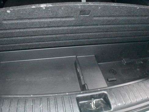 Used 2024 Kia Sorento S FWD image 32