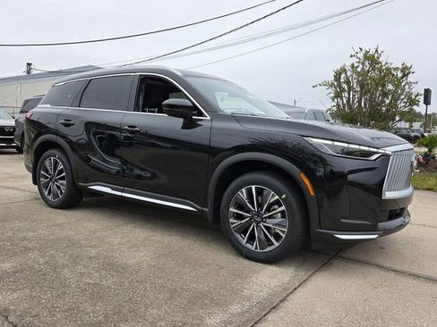 New 2026 INFINITI QX60 Luxe w/ Cargo Package image 2