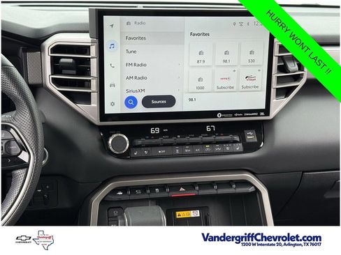 Used 2024 Toyota Tundra Limited AWD/4WD image 15