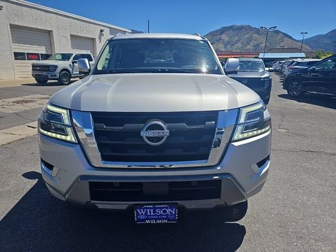 Used 2024 Nissan Armada SL w/ Captain's Chairs Package AWD/4WD image 2