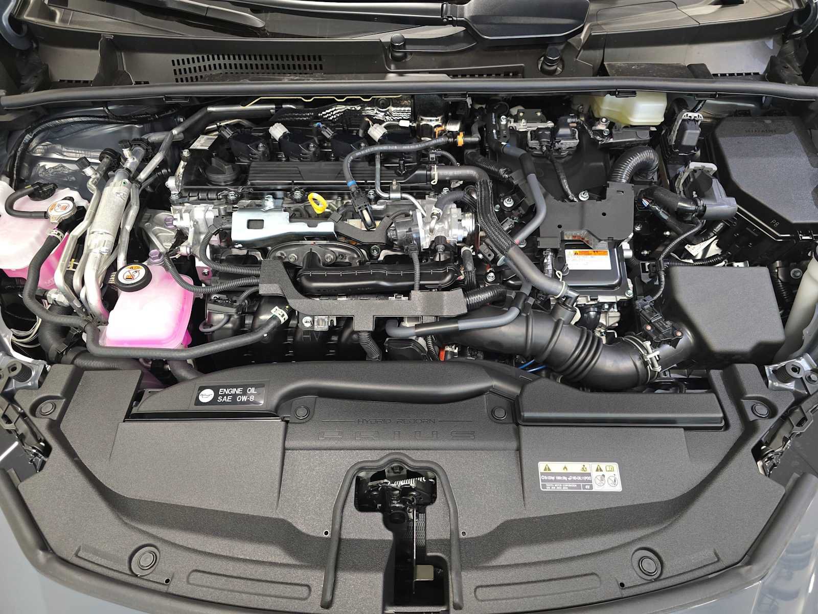 New 2027 Toyota Prius Plug-In Hybrid FWD image 9