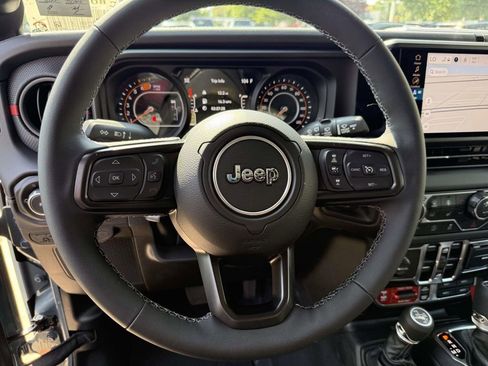 New 2026 Jeep Wrangler Unlimited Rubicon AWD/4WD image 20