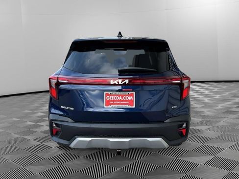 New 2026 Kia Seltos LX image 5