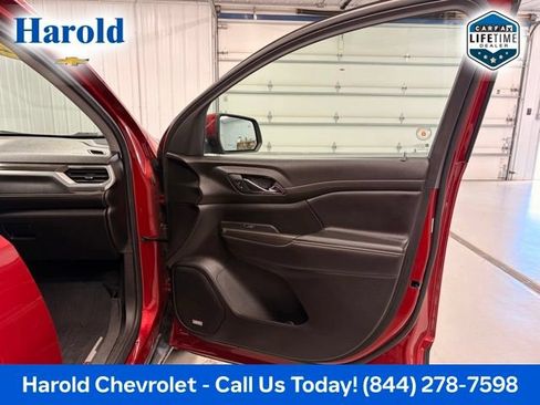 Used 2023 GMC Acadia SLT AWD/4WD image 11