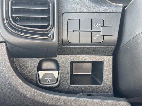 Used 2025 RAM ProMaster 2500 image 23